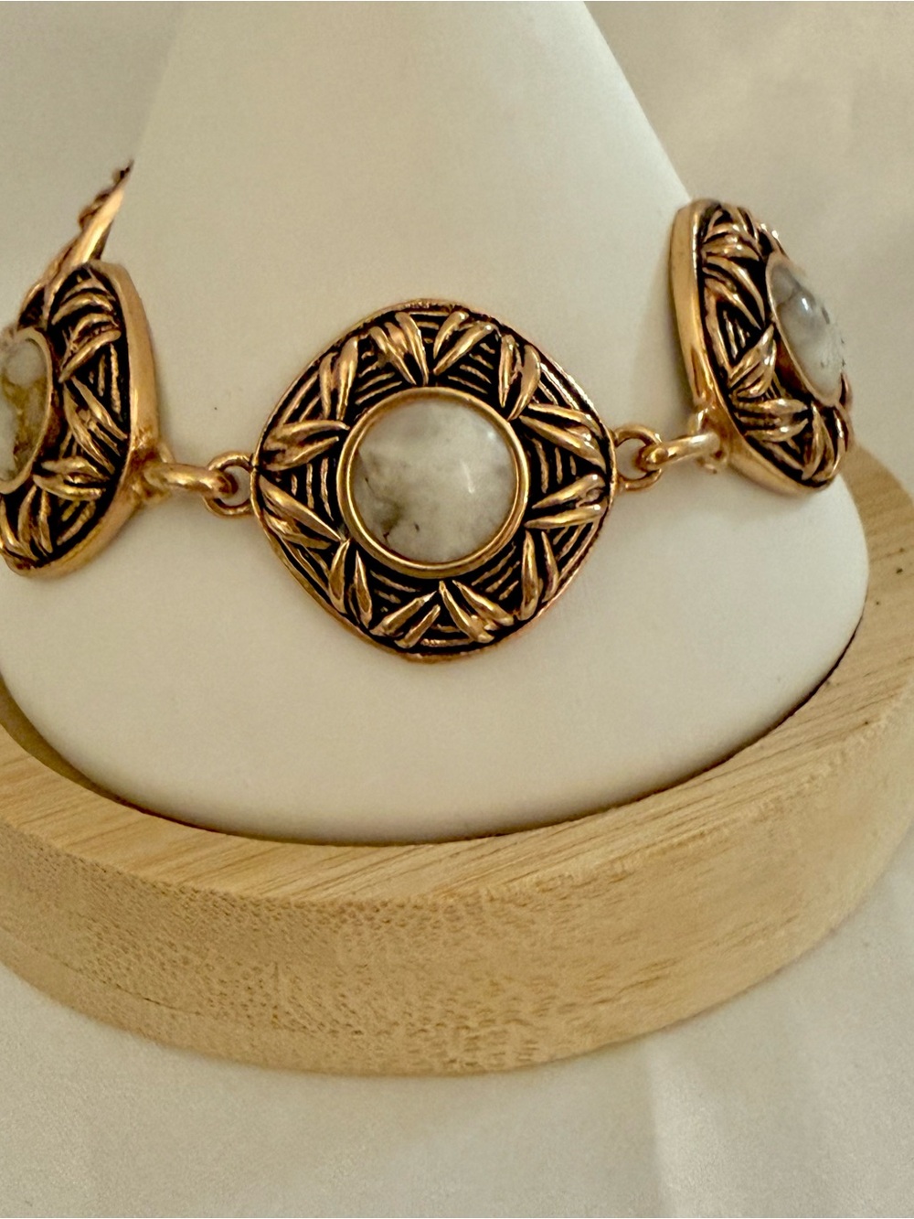 Barse Thailand White Howlite Gold Tone Medallion Link Toggle Bracelet